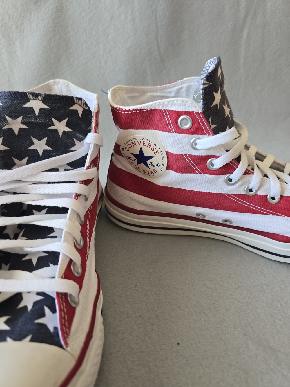 Converse Unisex M10 W 12 High-Top Sneakers in Red, White & Blue Stars USA - Picture 11 of 13